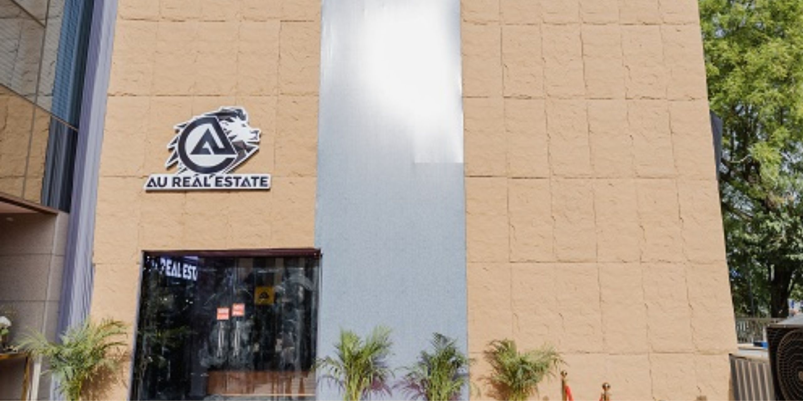 AU Real Estate Strengthens NCR Presence with New Corporate Office at World Trade Center, New Delhi 