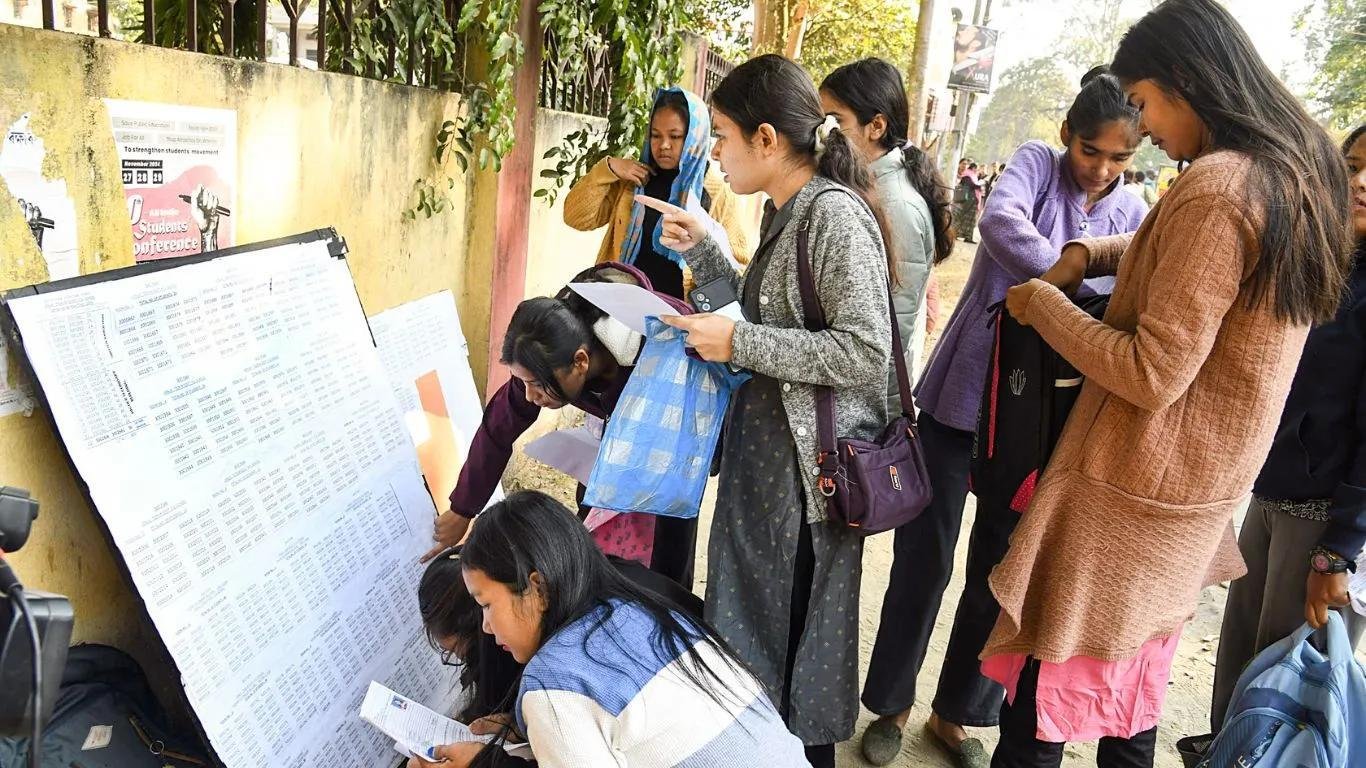 Students checking UGC NET June 2026 exam updates and city intimation slip online