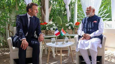 Prime Minister Narendra Modi and French President Emmanuel Macron during discussions aimed at strengthening India-France strategic cooperation.